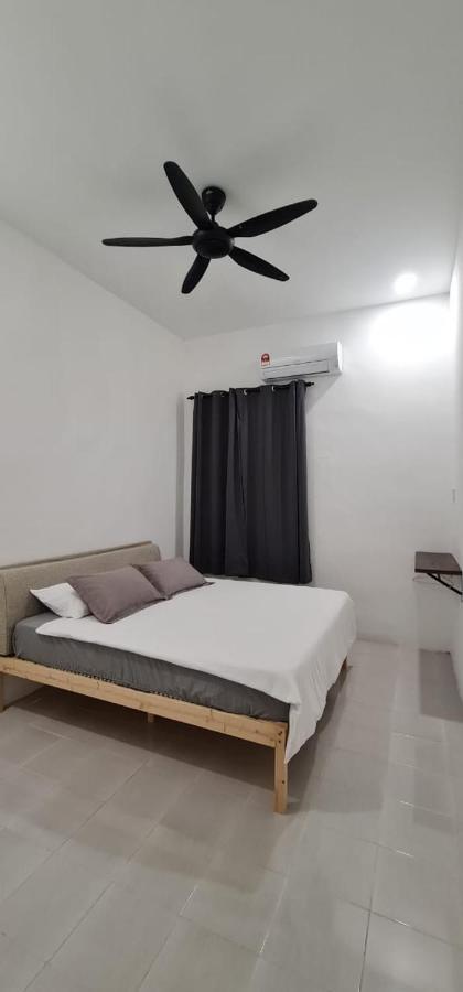 Voon 4 Bedroom Homestay Mersing Exterior foto