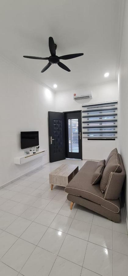 Voon 4 Bedroom Homestay Mersing Exterior foto